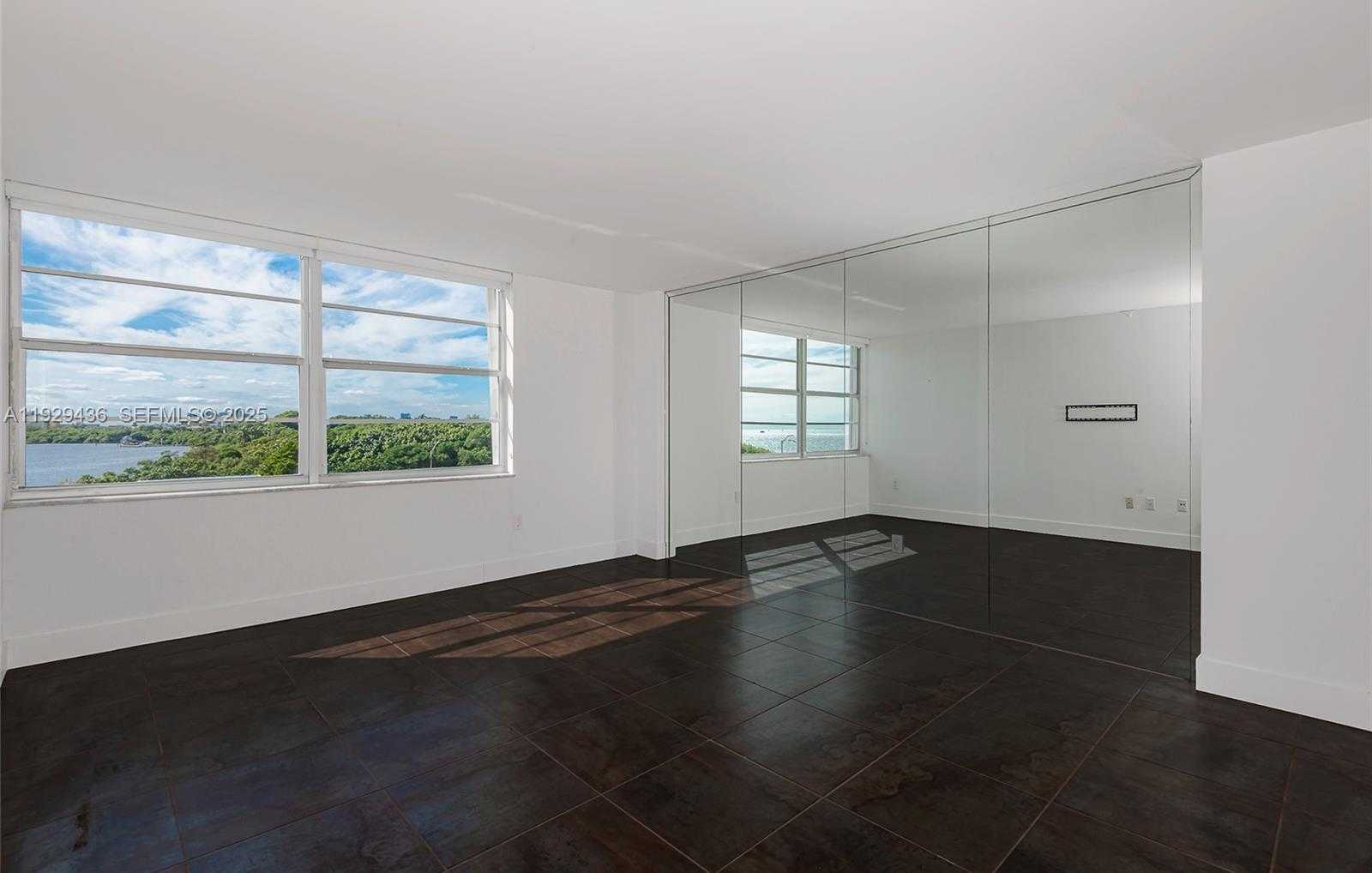 Small Image of 150 SOUTH EAST 25TH RD #7J, Miami Number 6