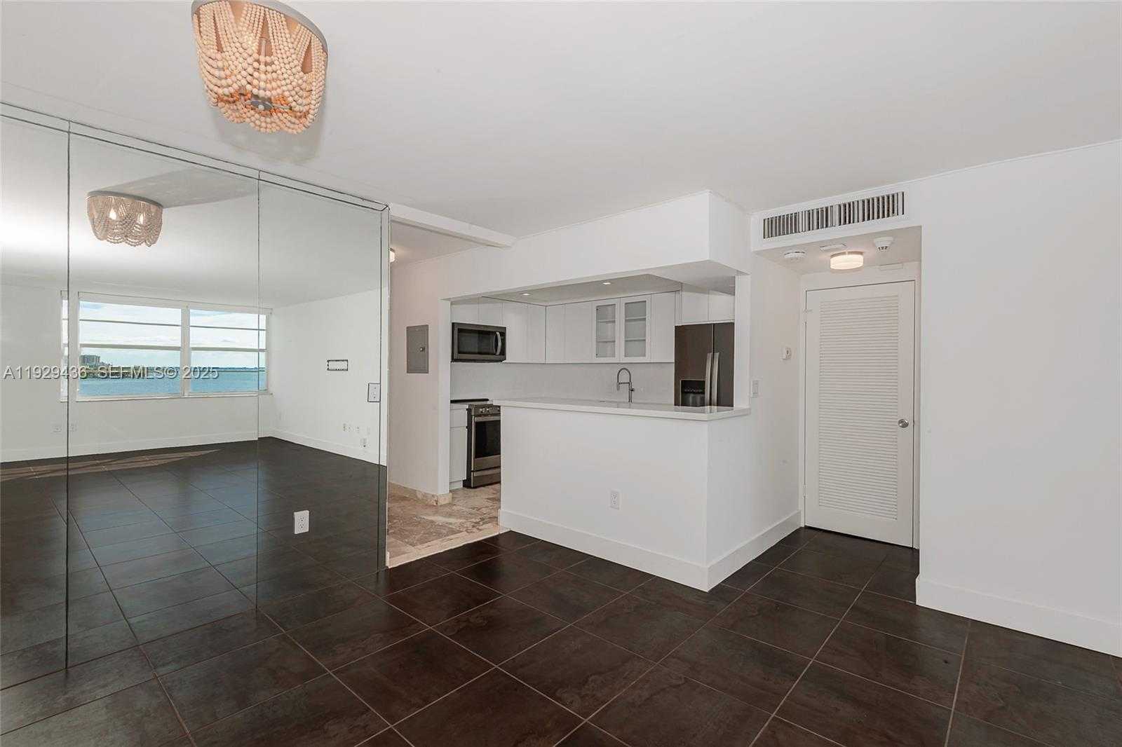 Small Image of 150 SOUTH EAST 25TH RD #7J, Miami Number 9