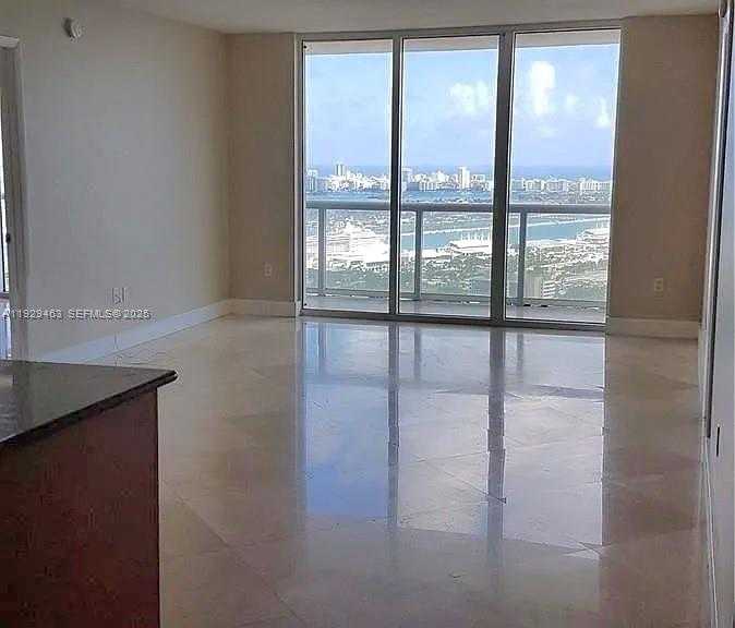 Small Image of 50 BISCAYNE BLVD #5008, Miami Number 4