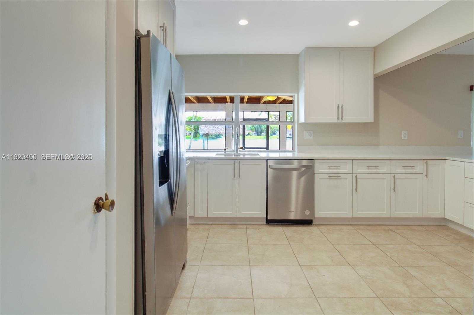 Imagen de Pequeño Objeto