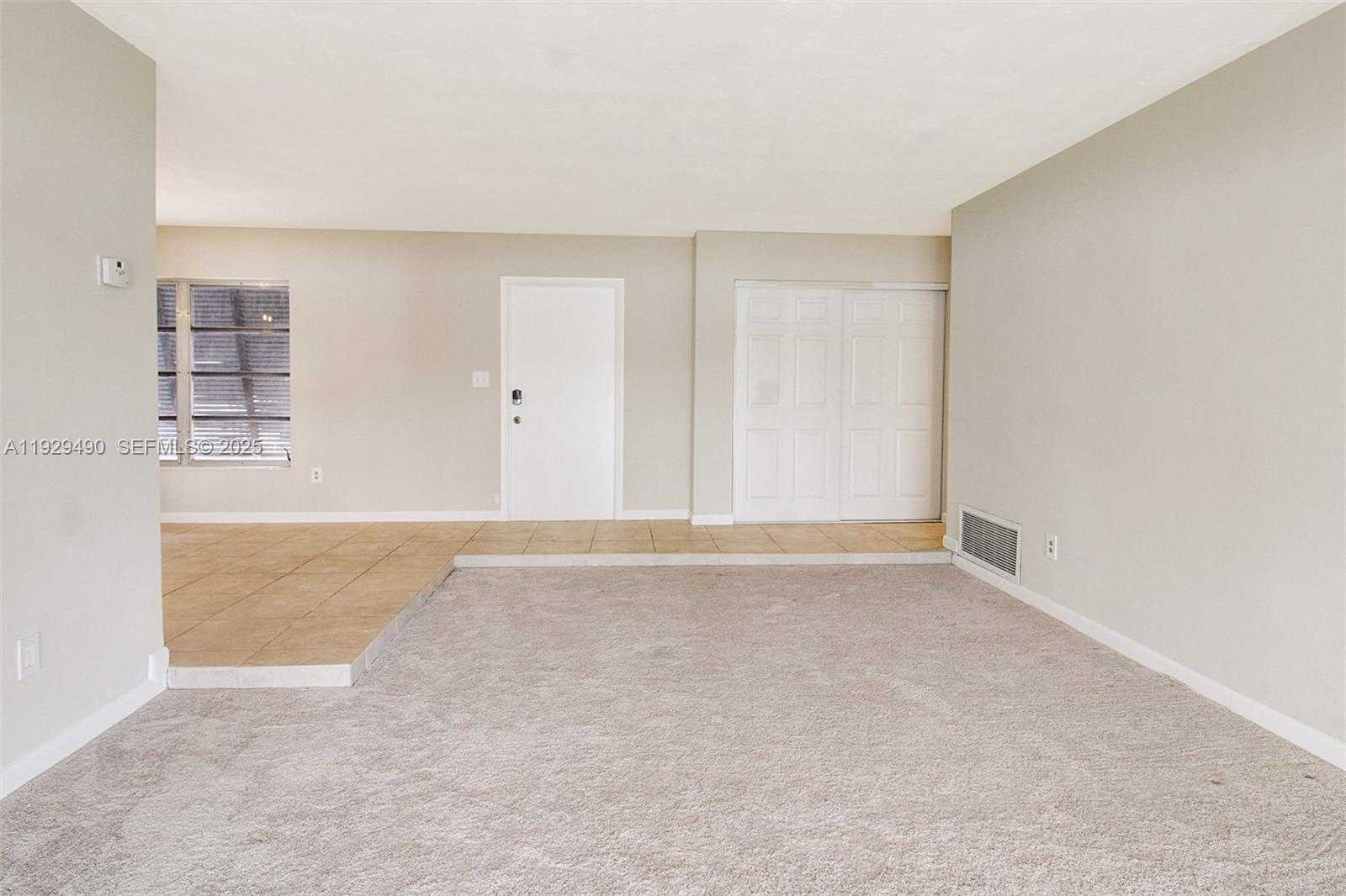 Imagen de Pequeño Objeto