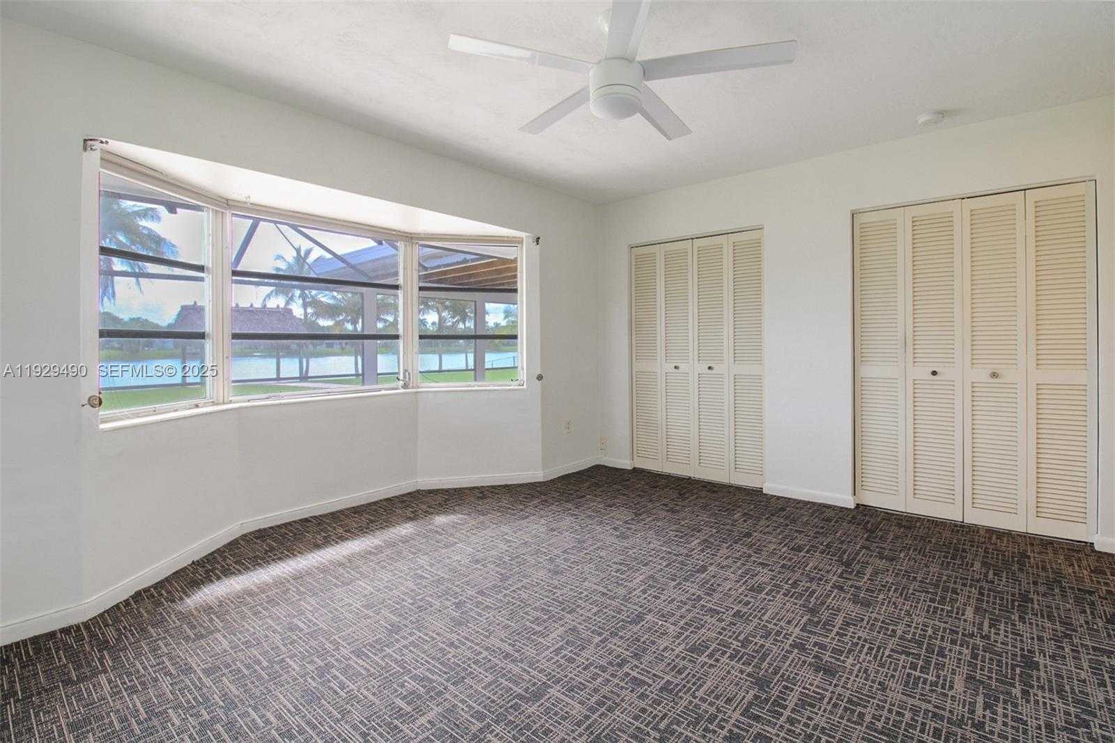 Imagen de Pequeño Objeto