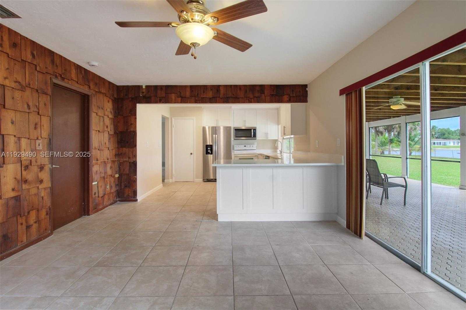 Imagen de Pequeño Objeto