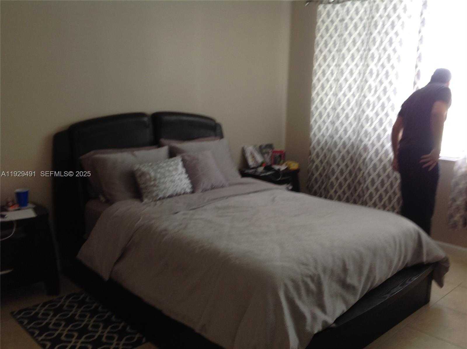 Small Image of 1865 79TH ST CSWY #8K, North Bay Village Number 25