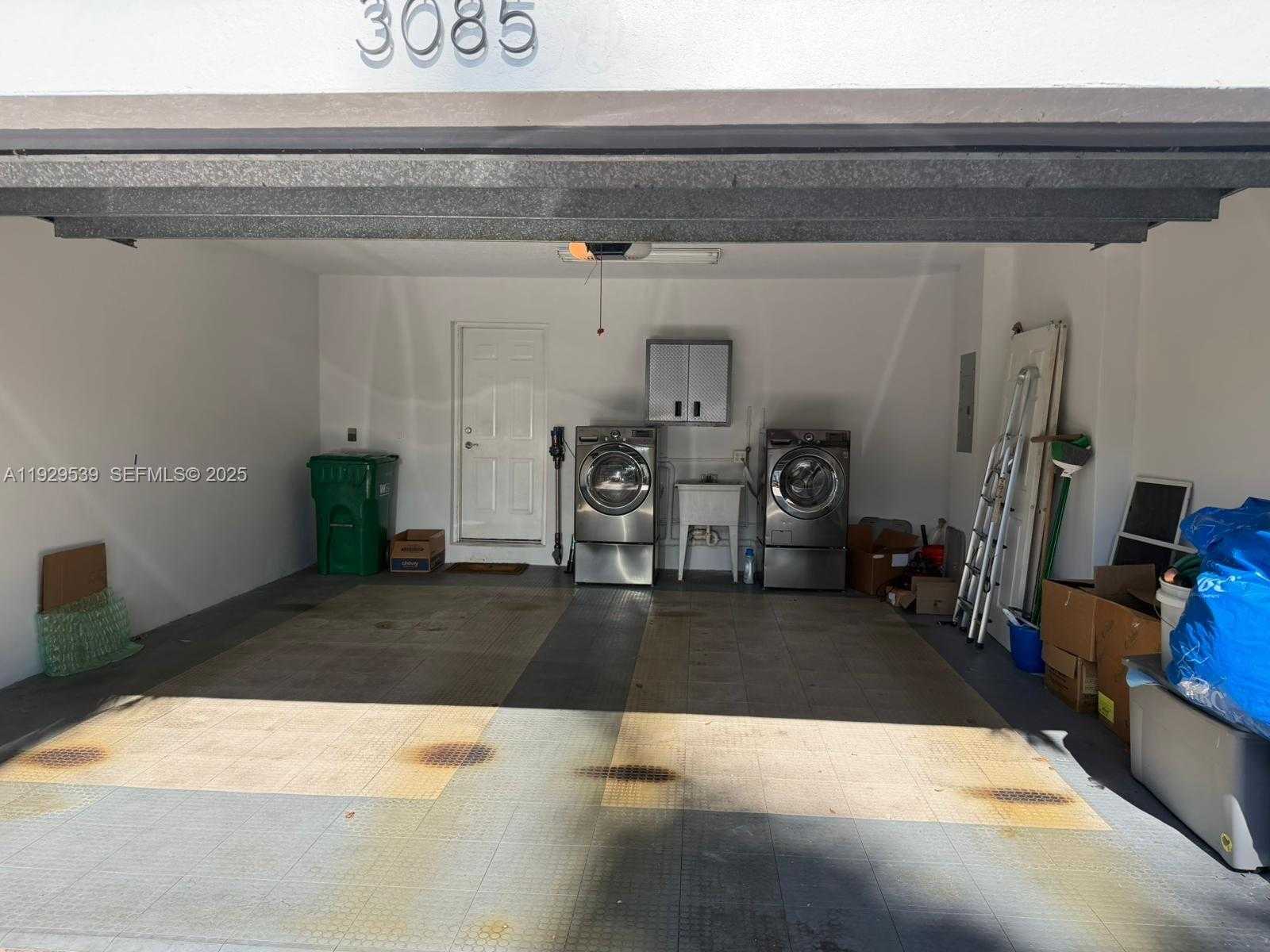 Imagen de Pequeño Objeto