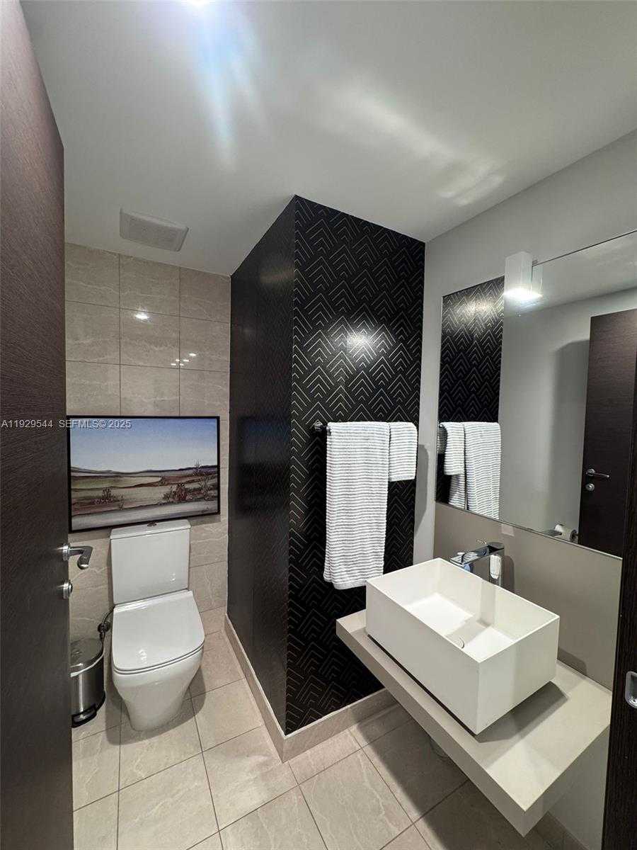 Imagen de Pequeño Objeto