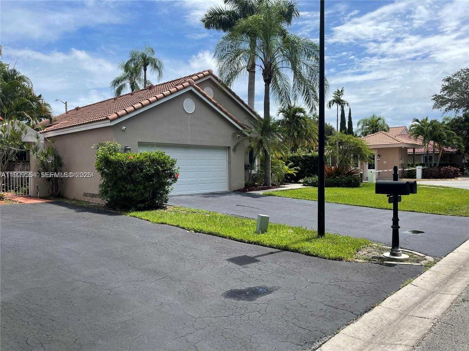 Imagen de Pequeño Objeto