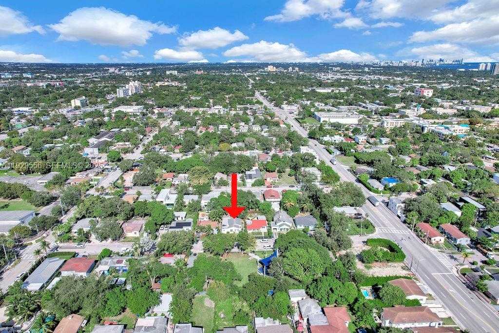 Small Image of 47 NORTH WEST 49TH ST #3, Miami Number 19