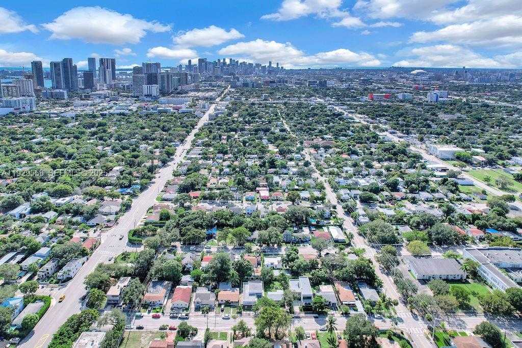 Small Image of 47 NORTH WEST 49TH ST #3, Miami Number 22