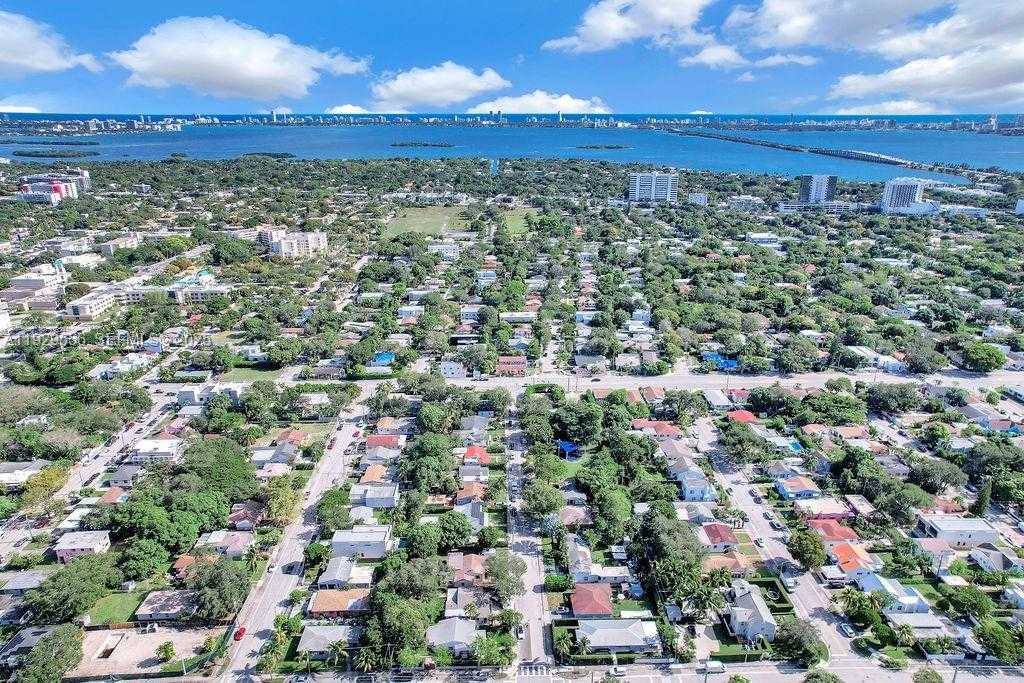 Small Image of 47 NORTH WEST 49TH ST #3, Miami Number 25