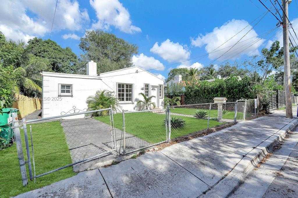 Small Image of 47 NORTH WEST 49TH ST #3, Miami Number 30