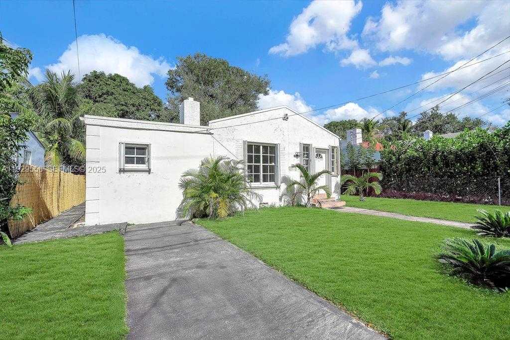 Small Image of 47 NORTH WEST 49TH ST #3, Miami Number 31