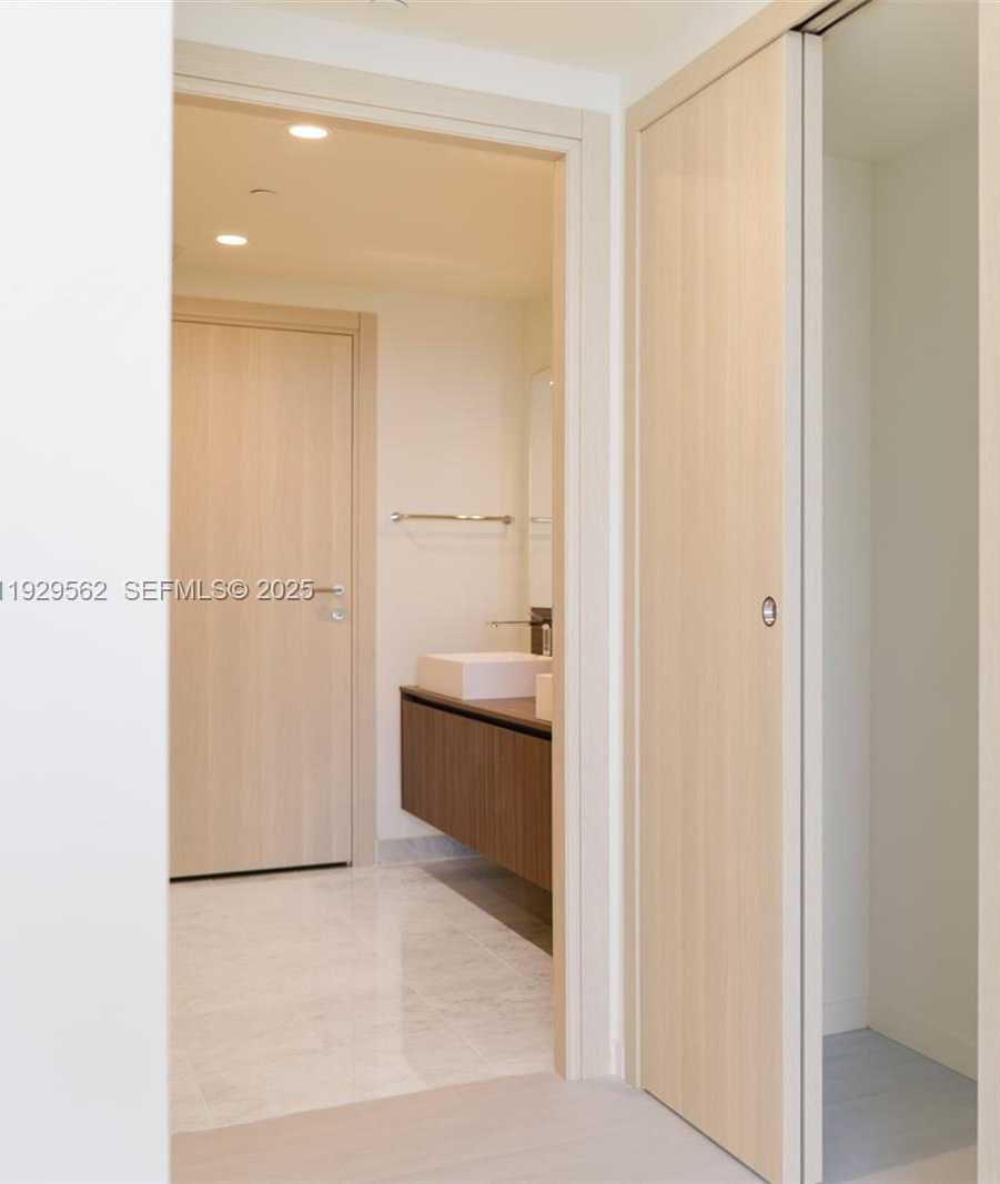 Imagen de Pequeño Objeto