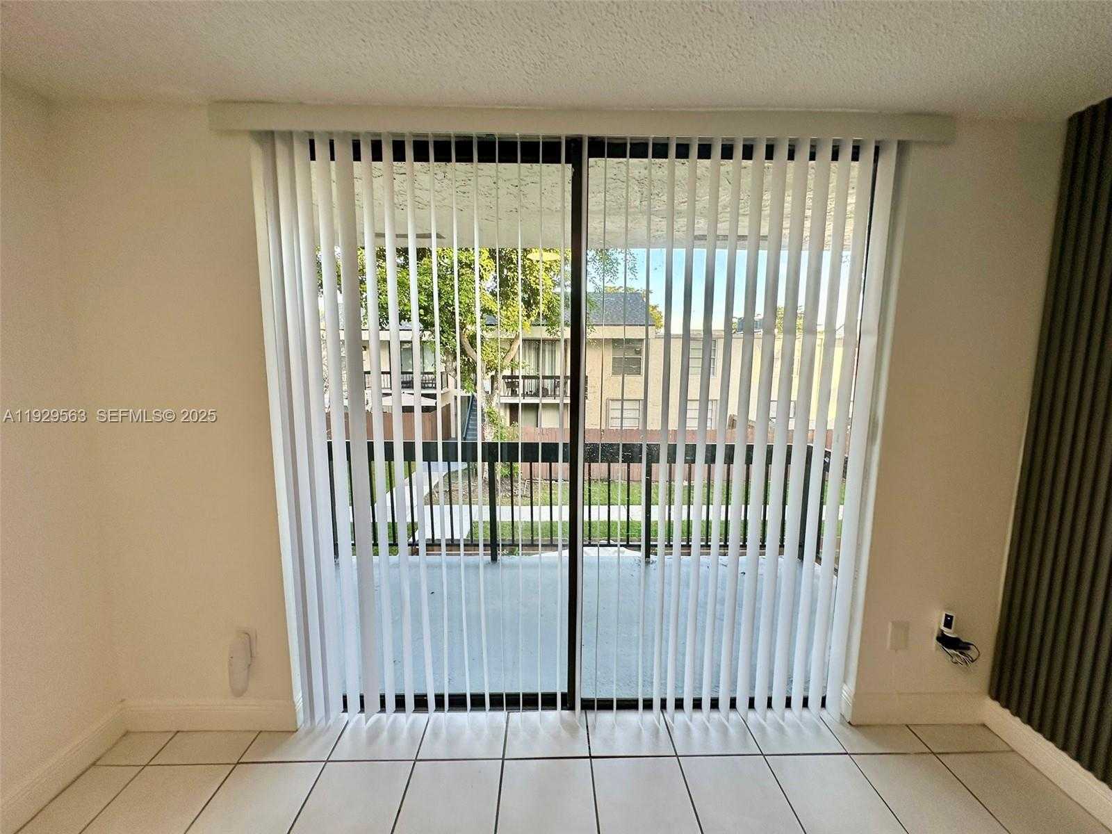 Small Image of 8311 SOUTH WEST 142ND AVE #J205, Miami Number 15