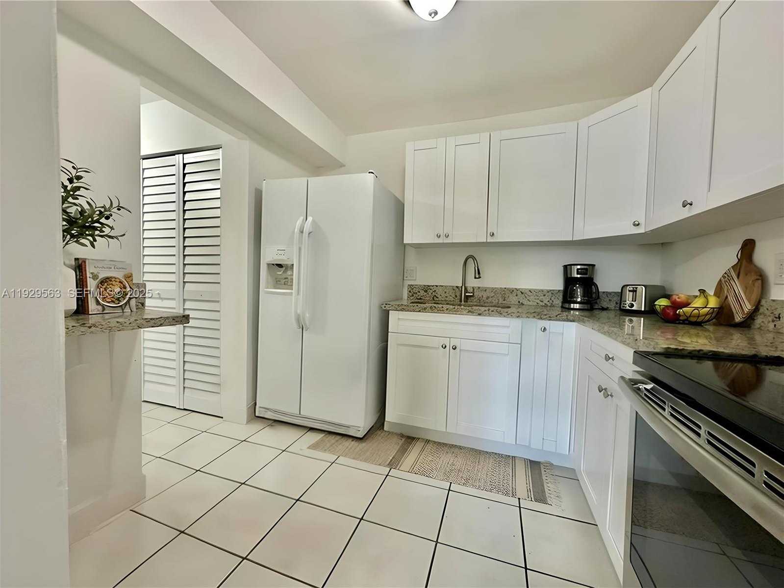 Small Image of 8311 SOUTH WEST 142ND AVE #J205, Miami Number 5