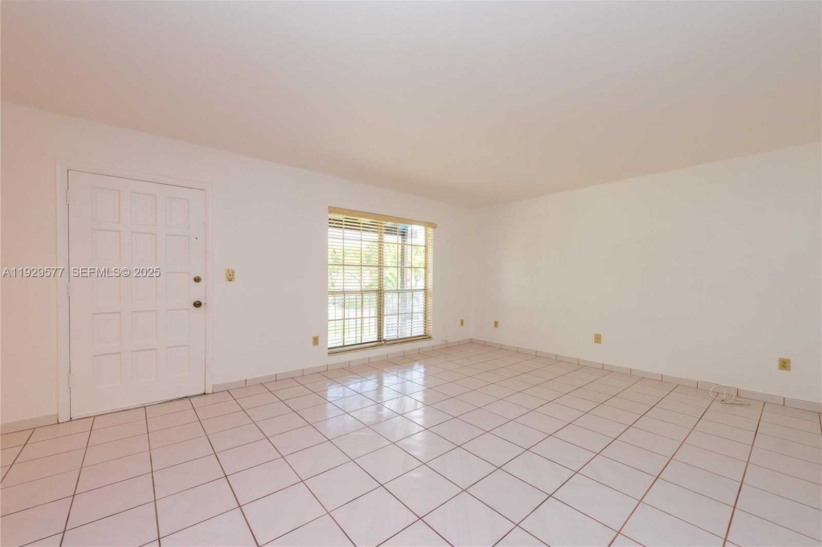 Small Image of 10784 NORTH KENDALL DR #D2, Miami Number 13