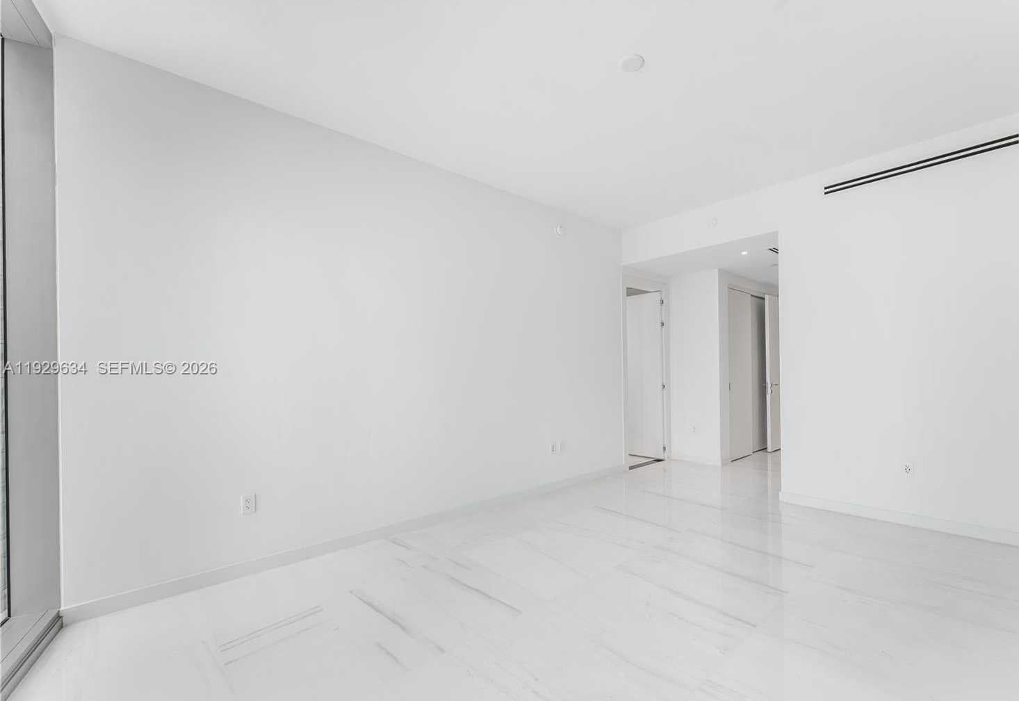 Small Image of 300 BISCAYNE BLVD WAY #2507, Miami Number 13