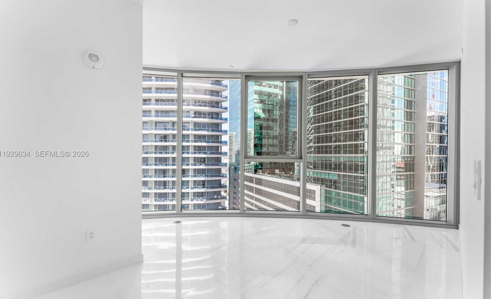 Small Image of 300 BISCAYNE BLVD WAY #2507, Miami Number 18