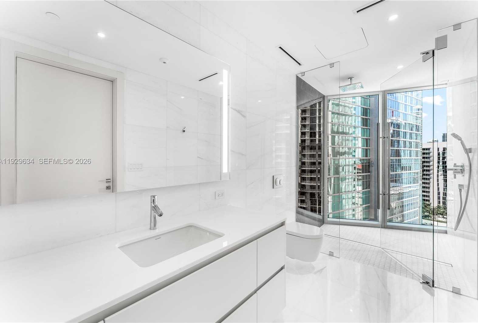 Small Image of 300 BISCAYNE BLVD WAY #2507, Miami Number 21