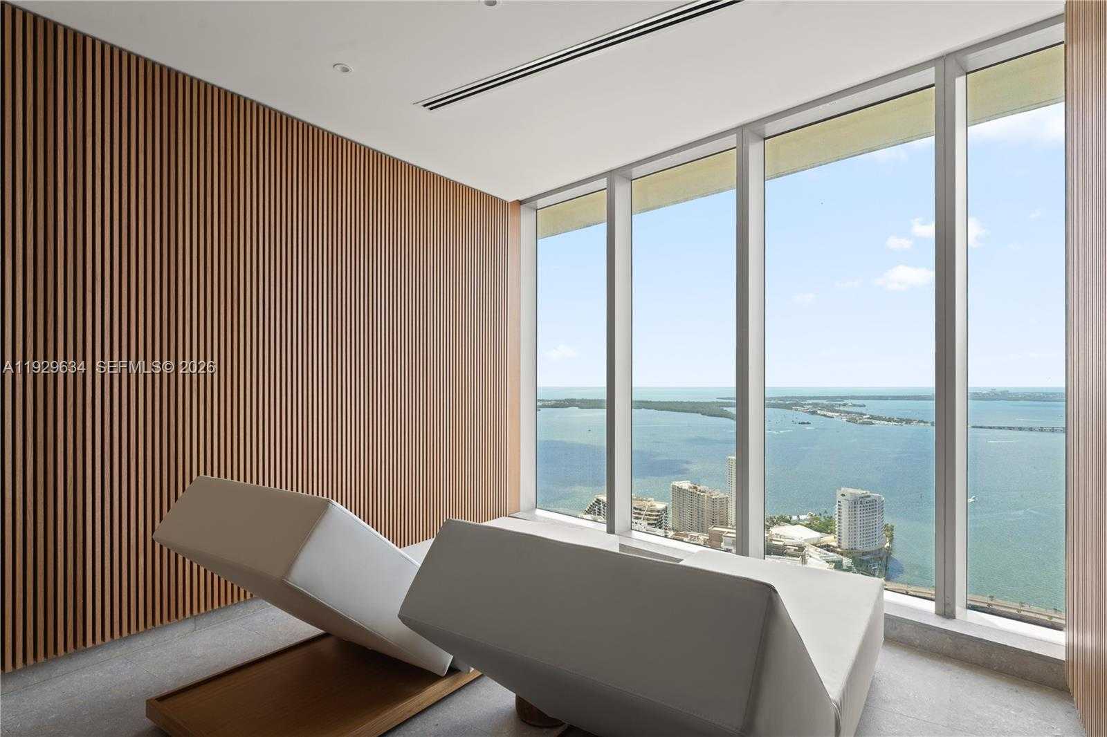 Small Image of 300 BISCAYNE BLVD WAY #2507, Miami Number 43