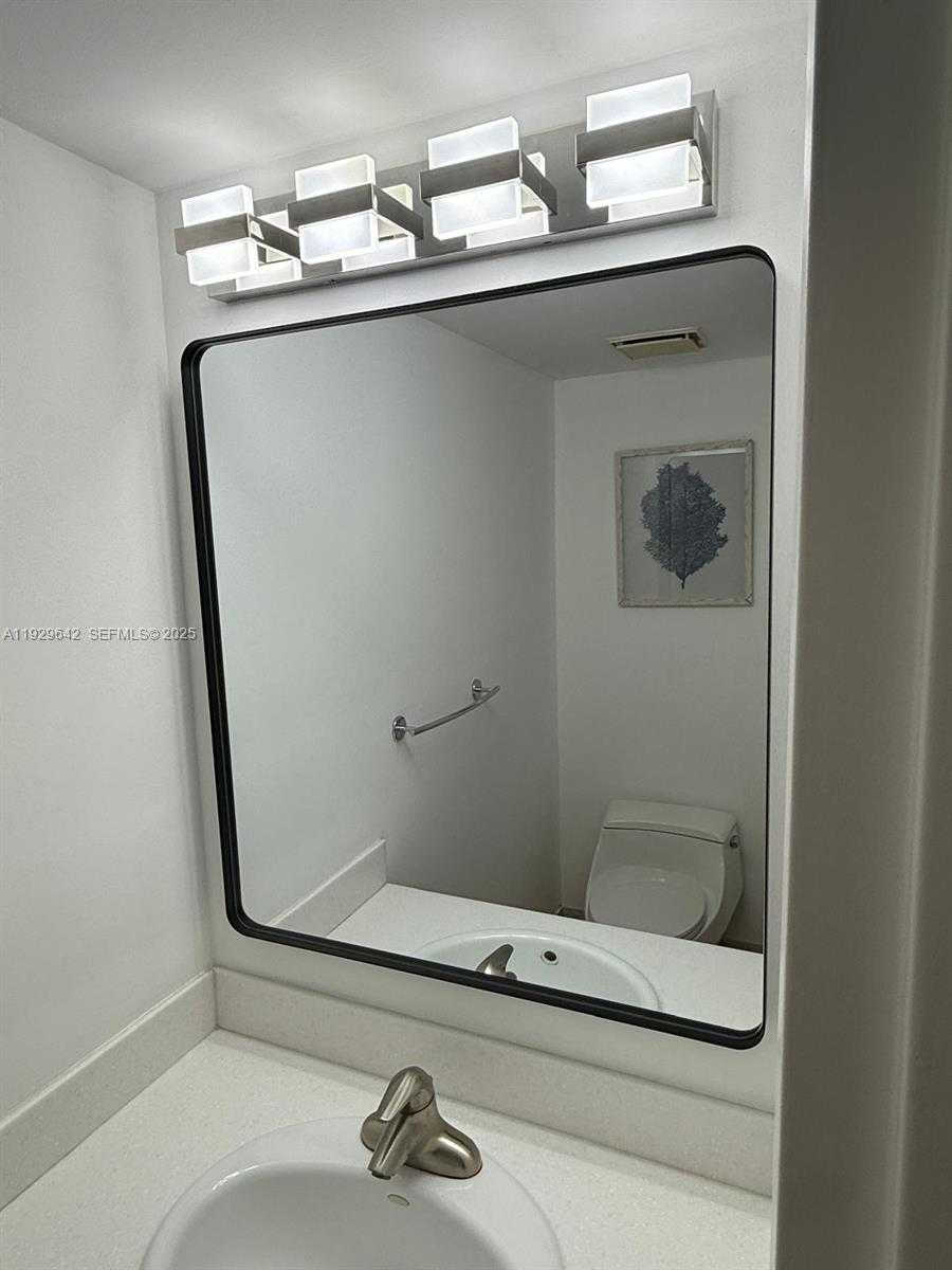 Small Image of 555 NORTH EAST 15TH ST #14K, Miami Number 12