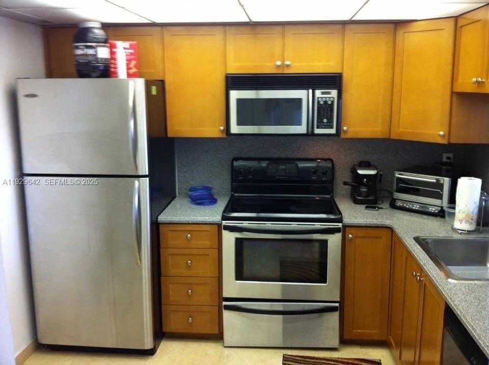 Small Image of 555 NORTH EAST 15TH ST #14K, Miami Number 18