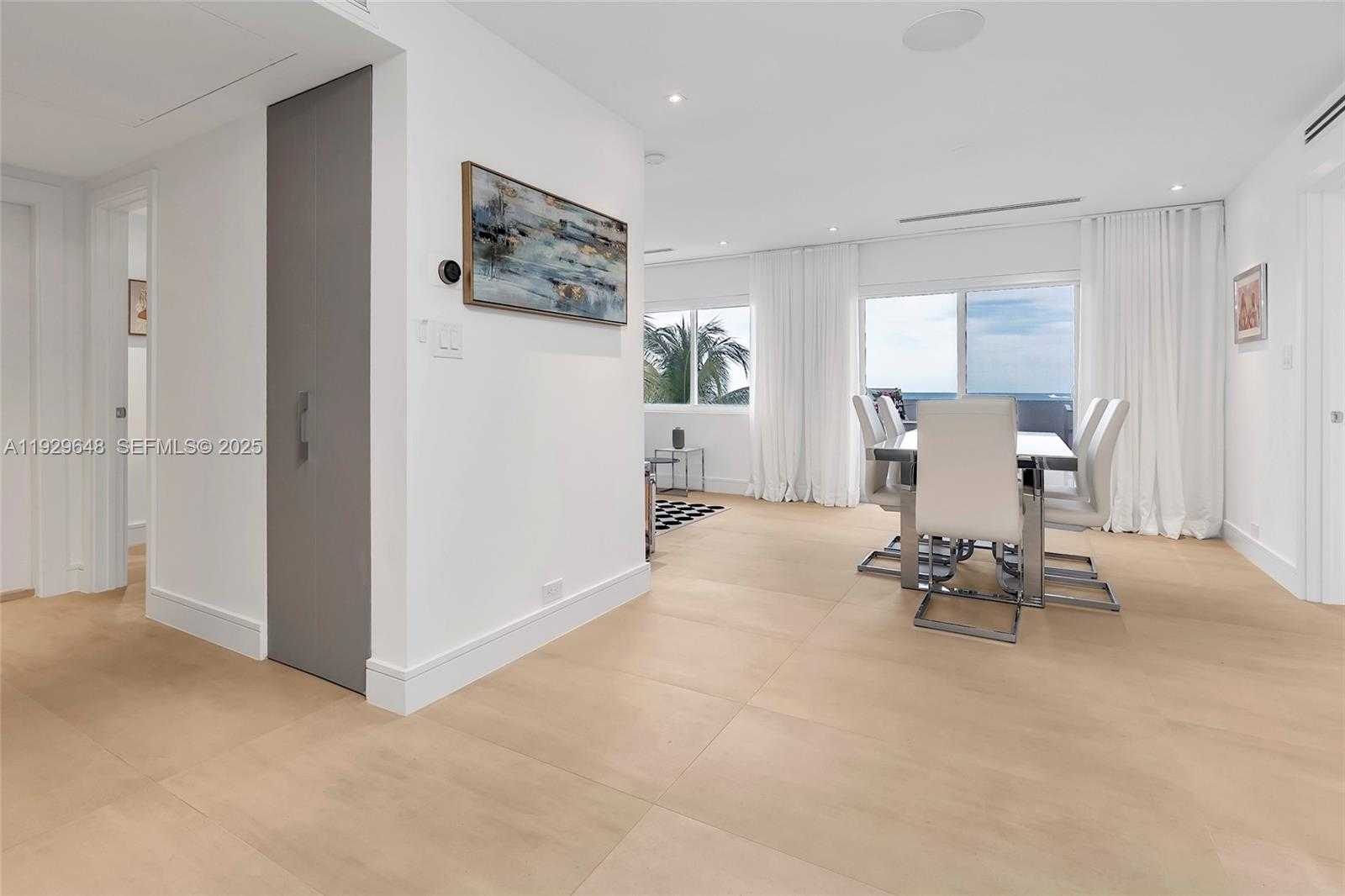 Small Image of 325 OCEAN DR #410, Miami Beach Number 16