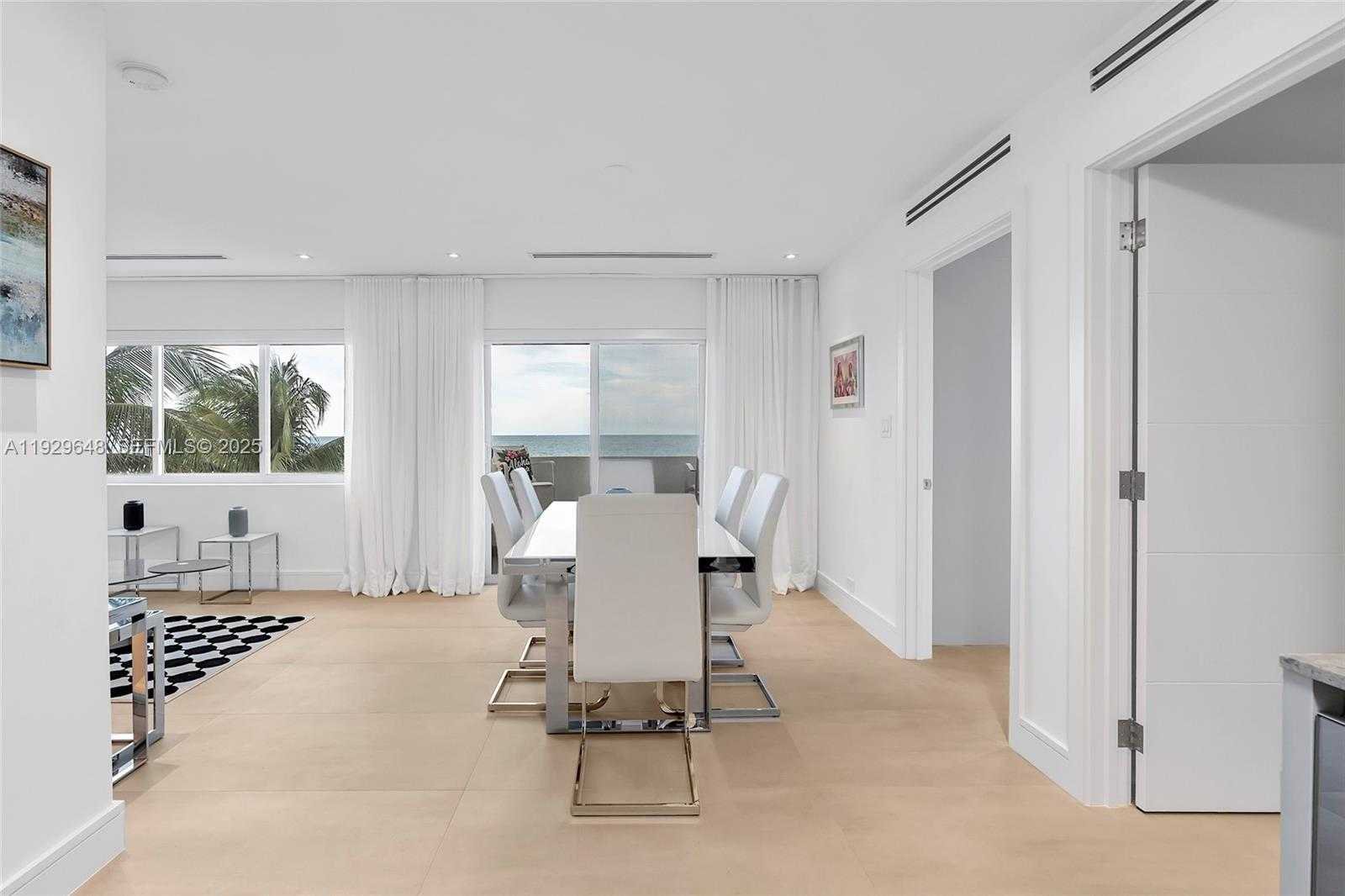 Small Image of 325 OCEAN DR #410, Miami Beach Number 21