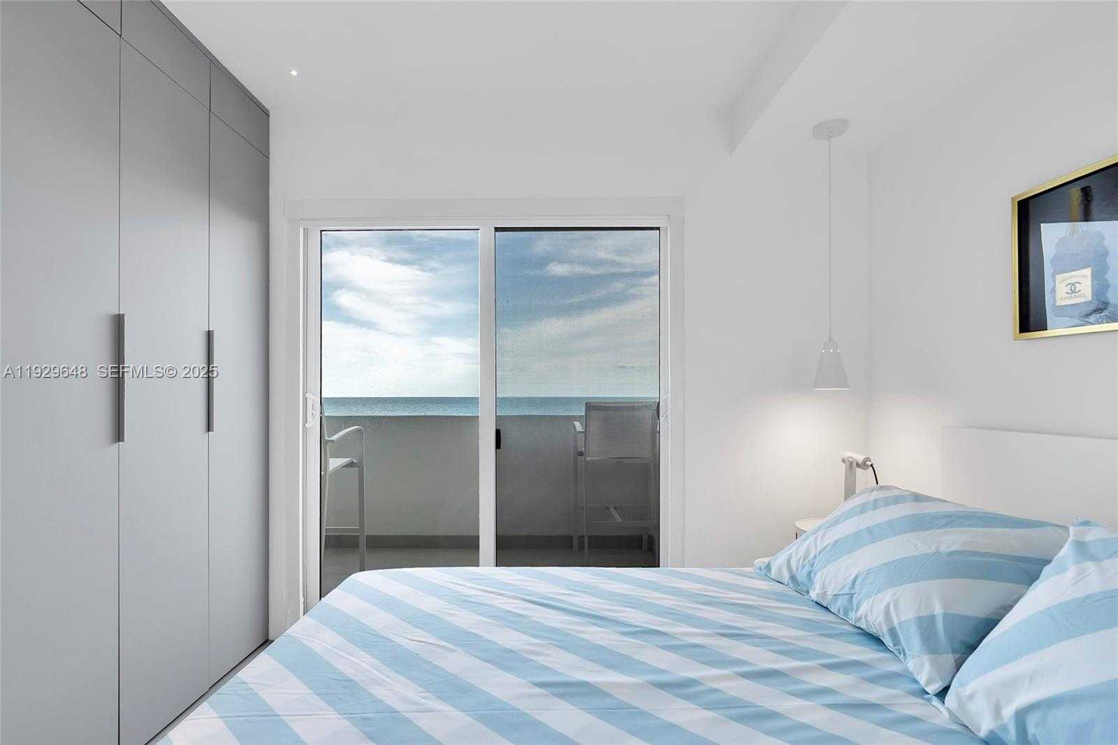 Small Image of 325 OCEAN DR #410, Miami Beach Number 23