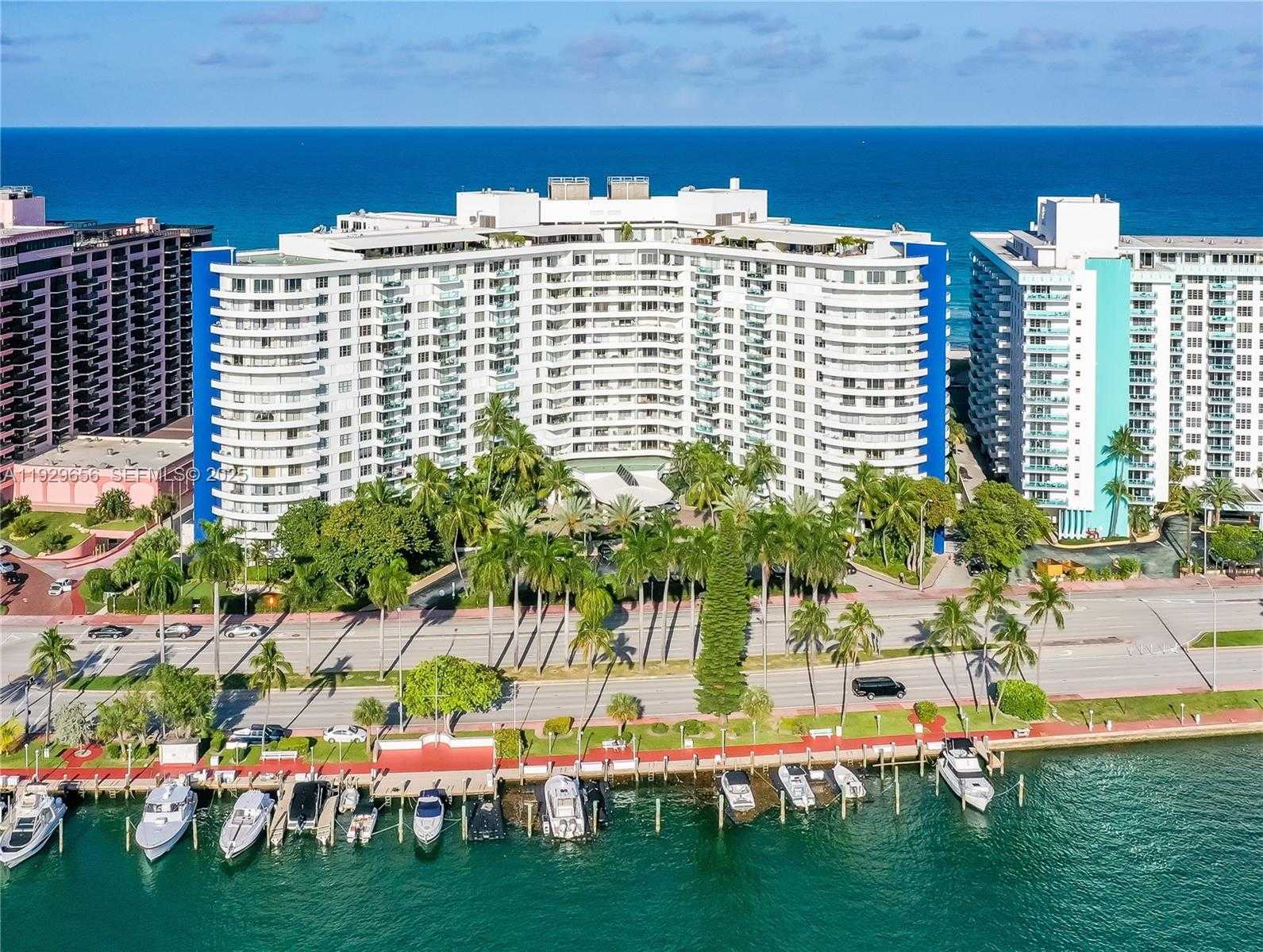 Small Image of 5161 COLLINS AVE #1610, Miami Beach Number 1