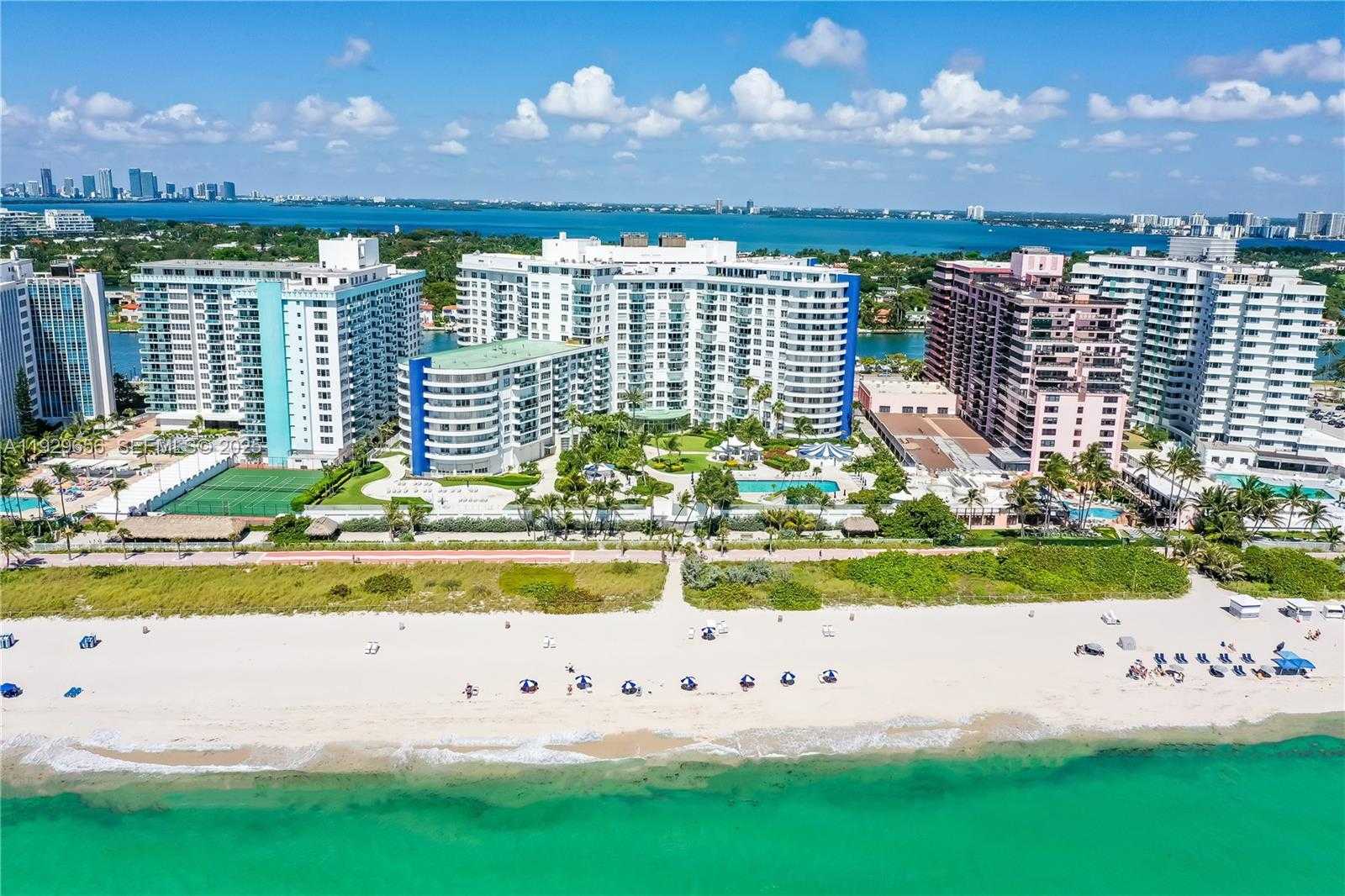 Small Image of 5161 COLLINS AVE #1610, Miami Beach Number 42
