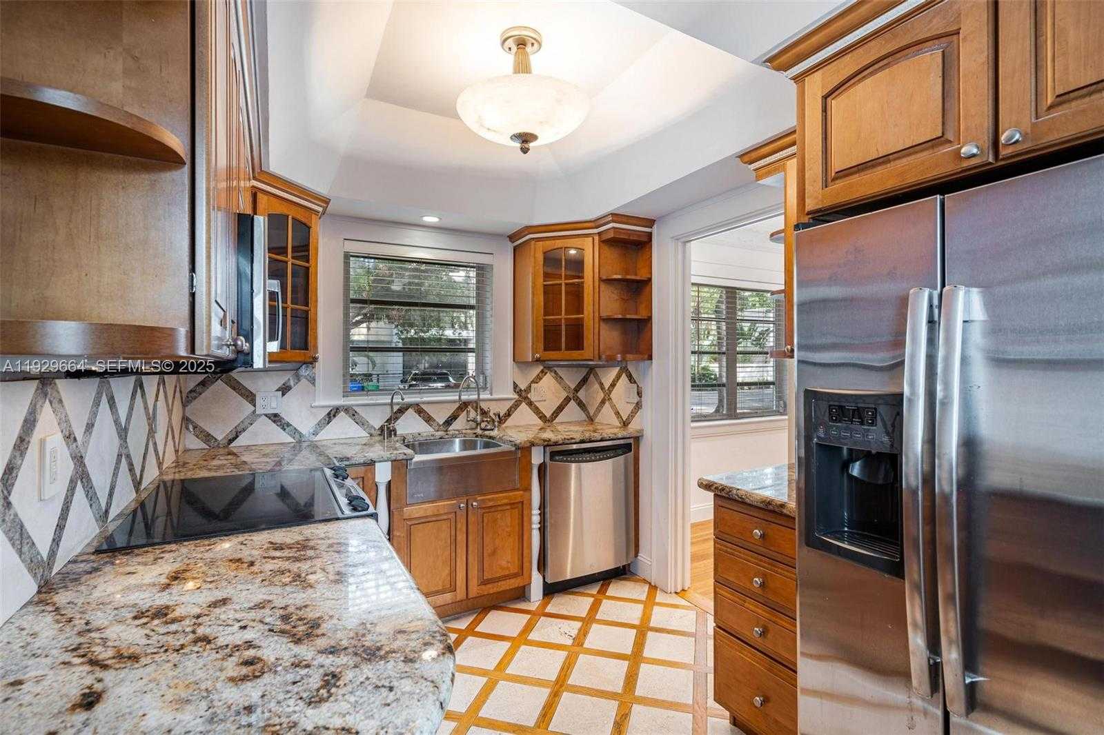 Imagen de Pequeño Objeto