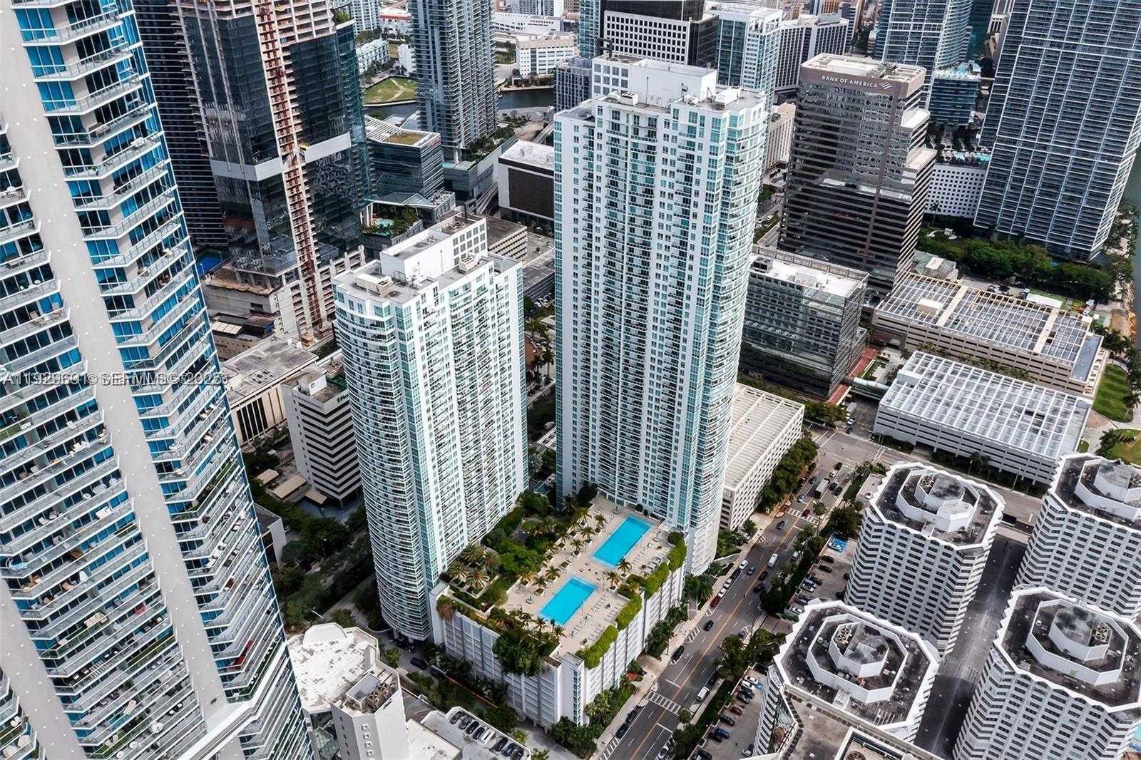 Small Image of 951 BRICKELL AVE #801, Miami Number 17