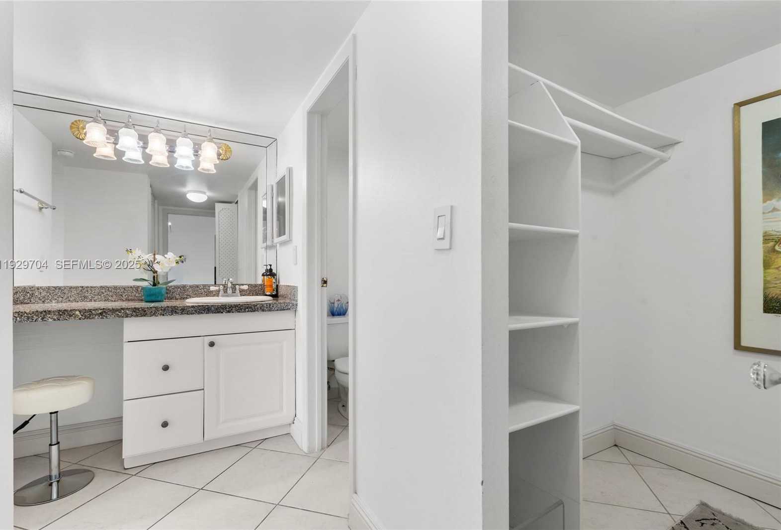 Imagen de Pequeño Objeto