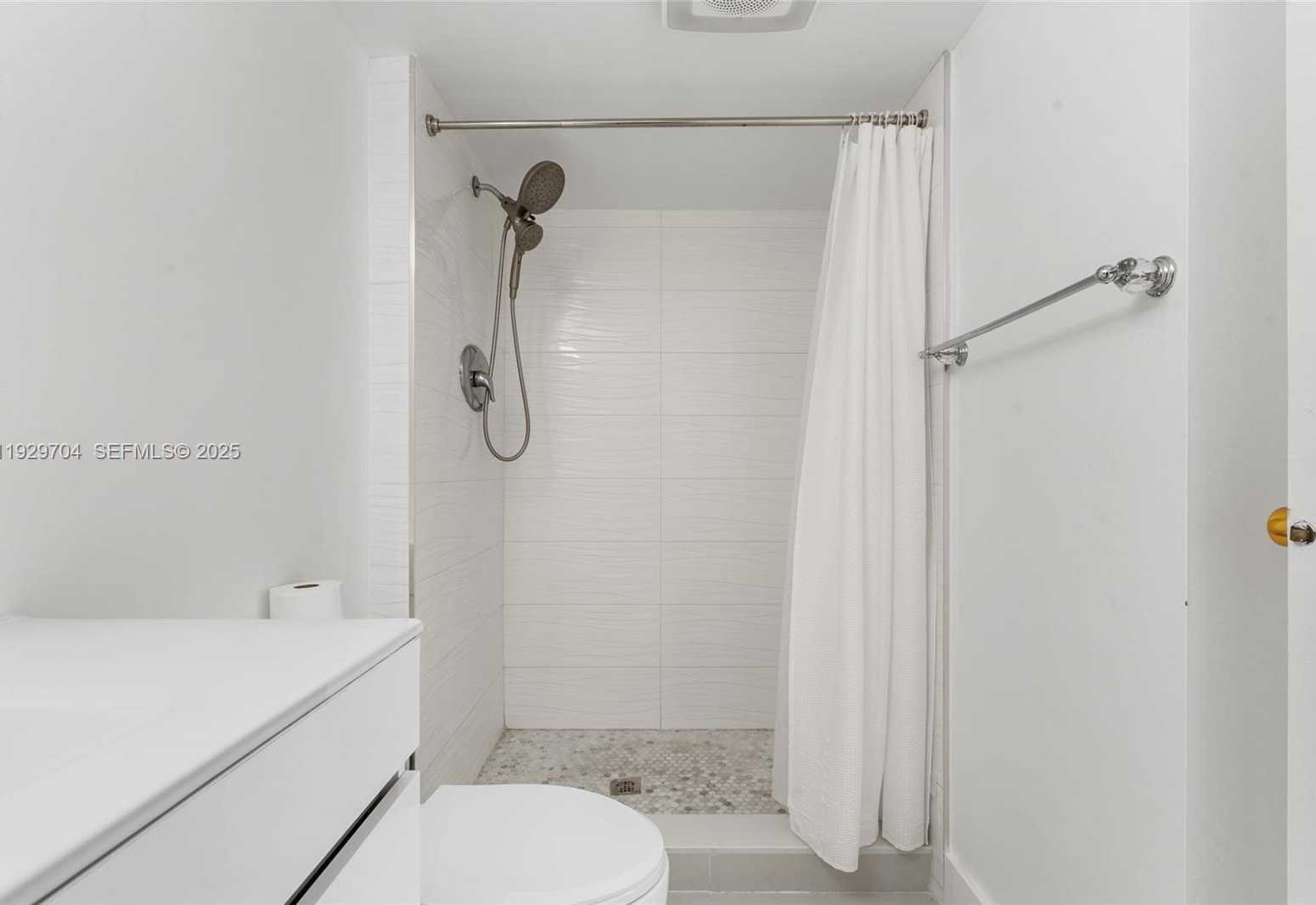 Imagen de Pequeño Objeto