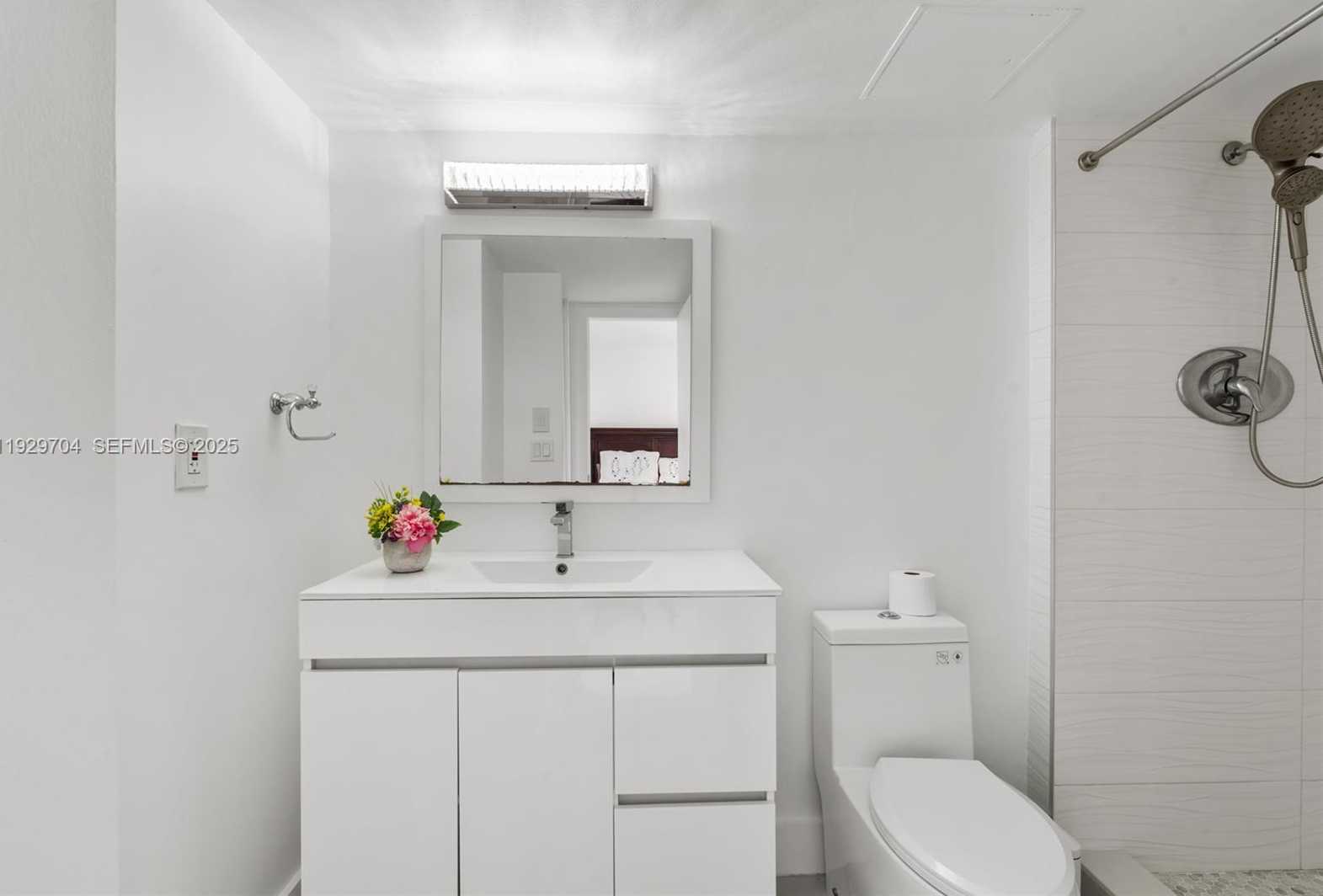 Imagen de Pequeño Objeto