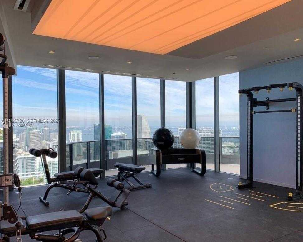 Imagen de Pequeño Objeto