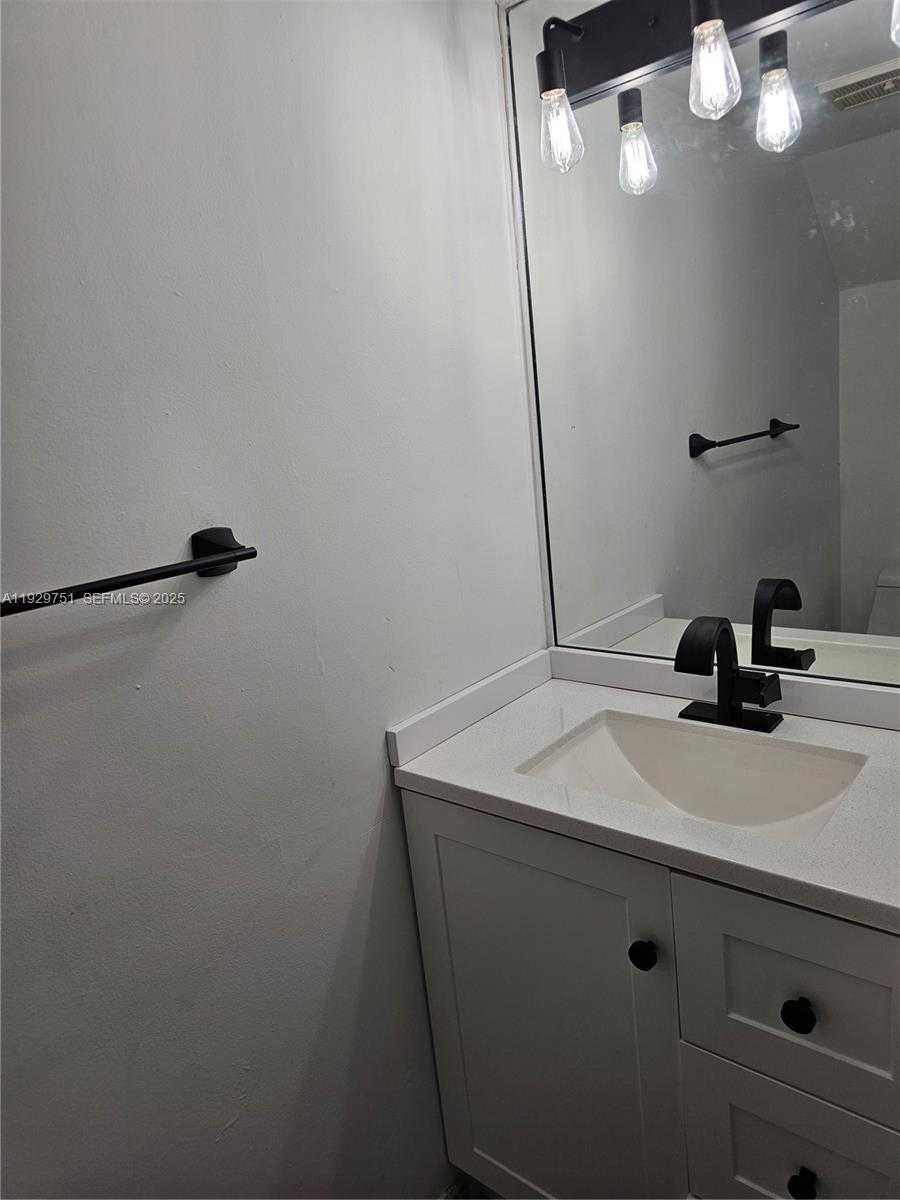 Small Image of 10142 SOUTH WEST 77TH CT #10142, Miami Number 2