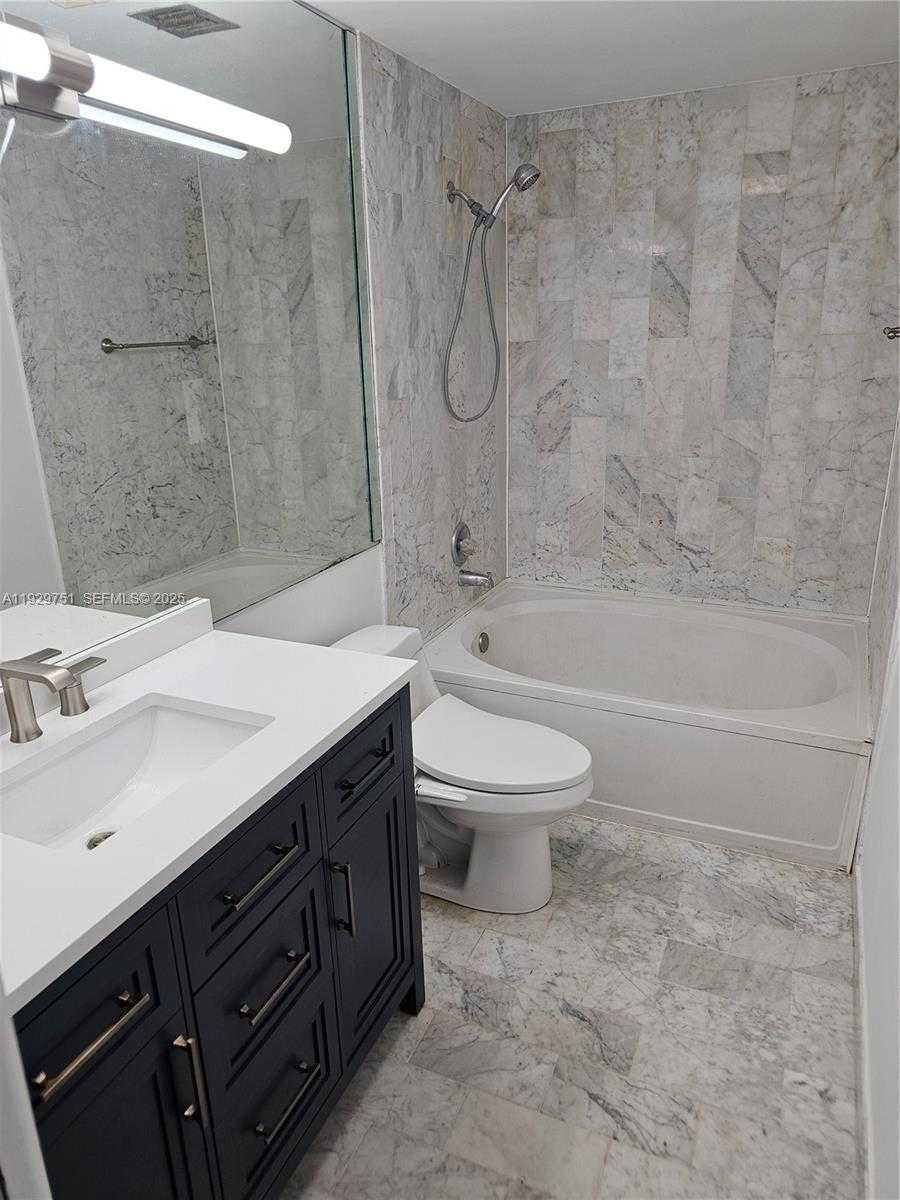 Small Image of 10142 SOUTH WEST 77TH CT #10142, Miami Number 9