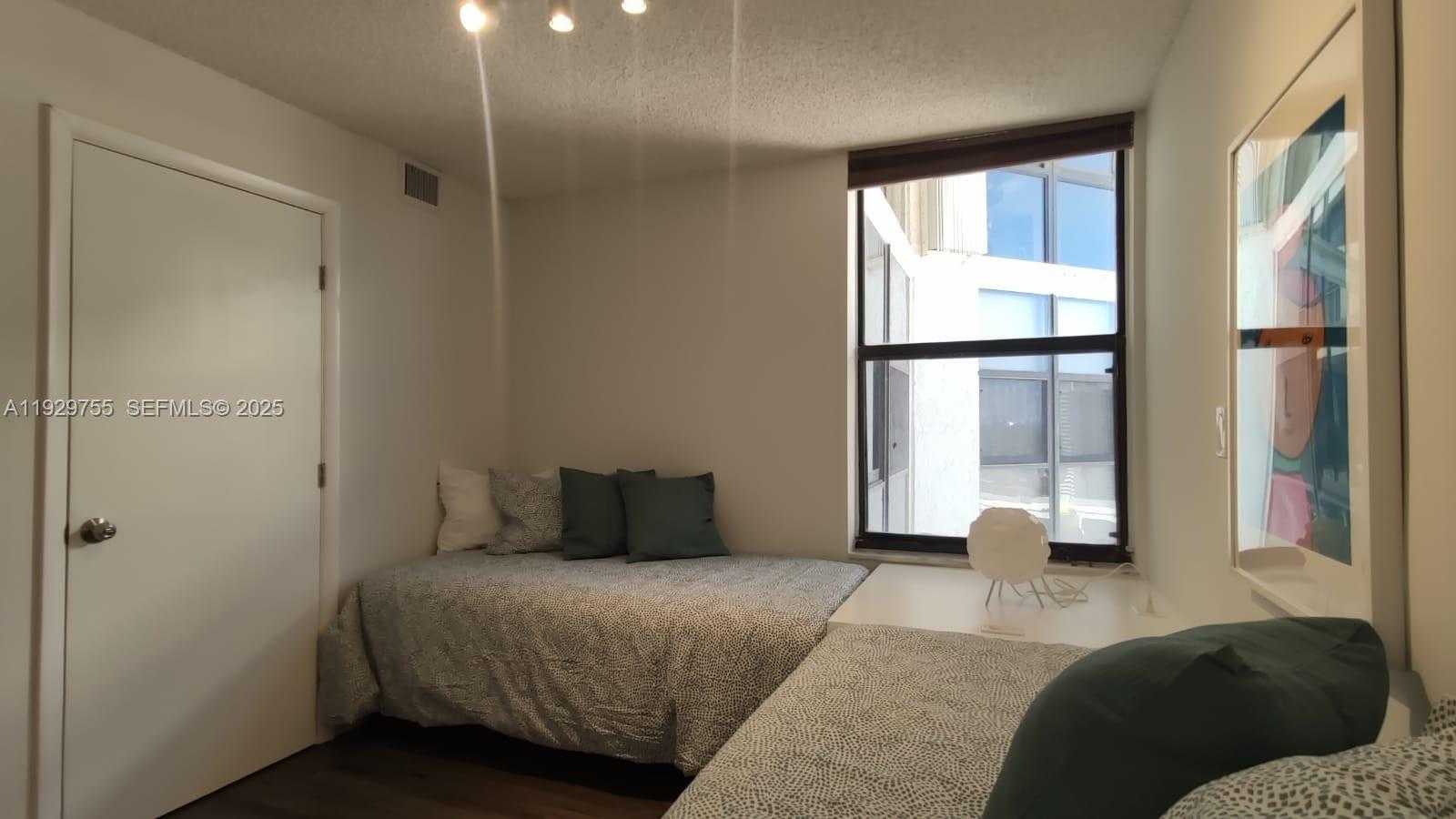 Small Image of 18181 NORTH EAST 31ST CT #2710, Aventura Number 17