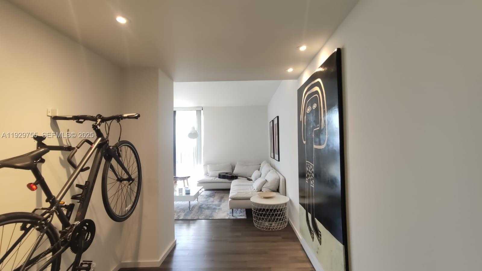 Small Image of 18181 NORTH EAST 31ST CT #2710, Aventura Number 18