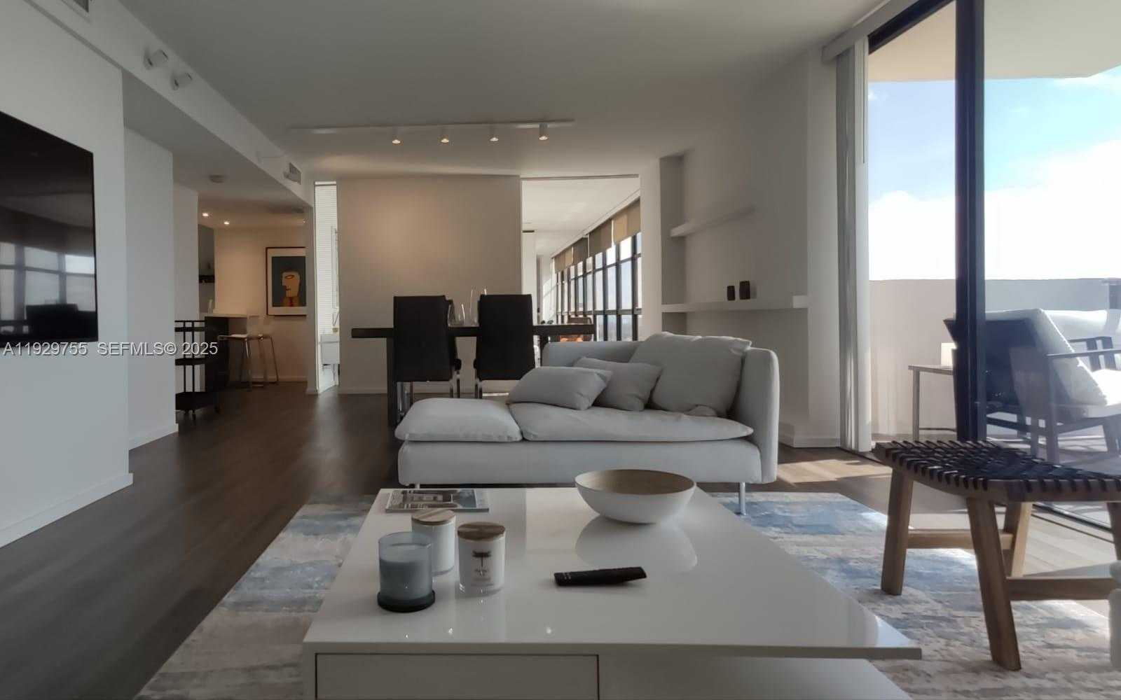 Small Image of 18181 NORTH EAST 31ST CT #2710, Aventura Number 19