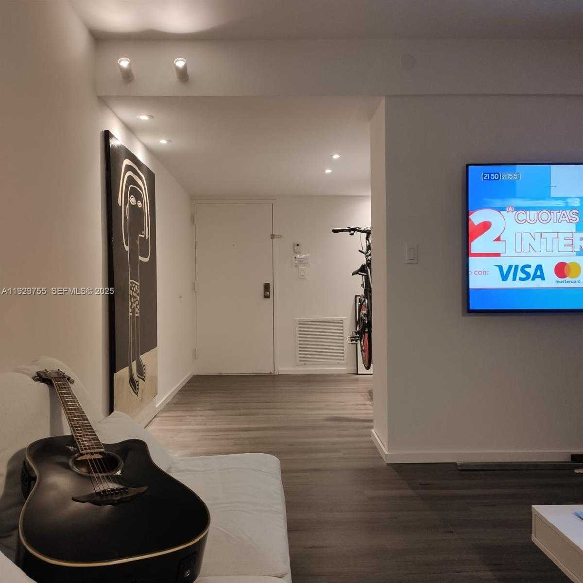 Small Image of 18181 NORTH EAST 31ST CT #2710, Aventura Number 26