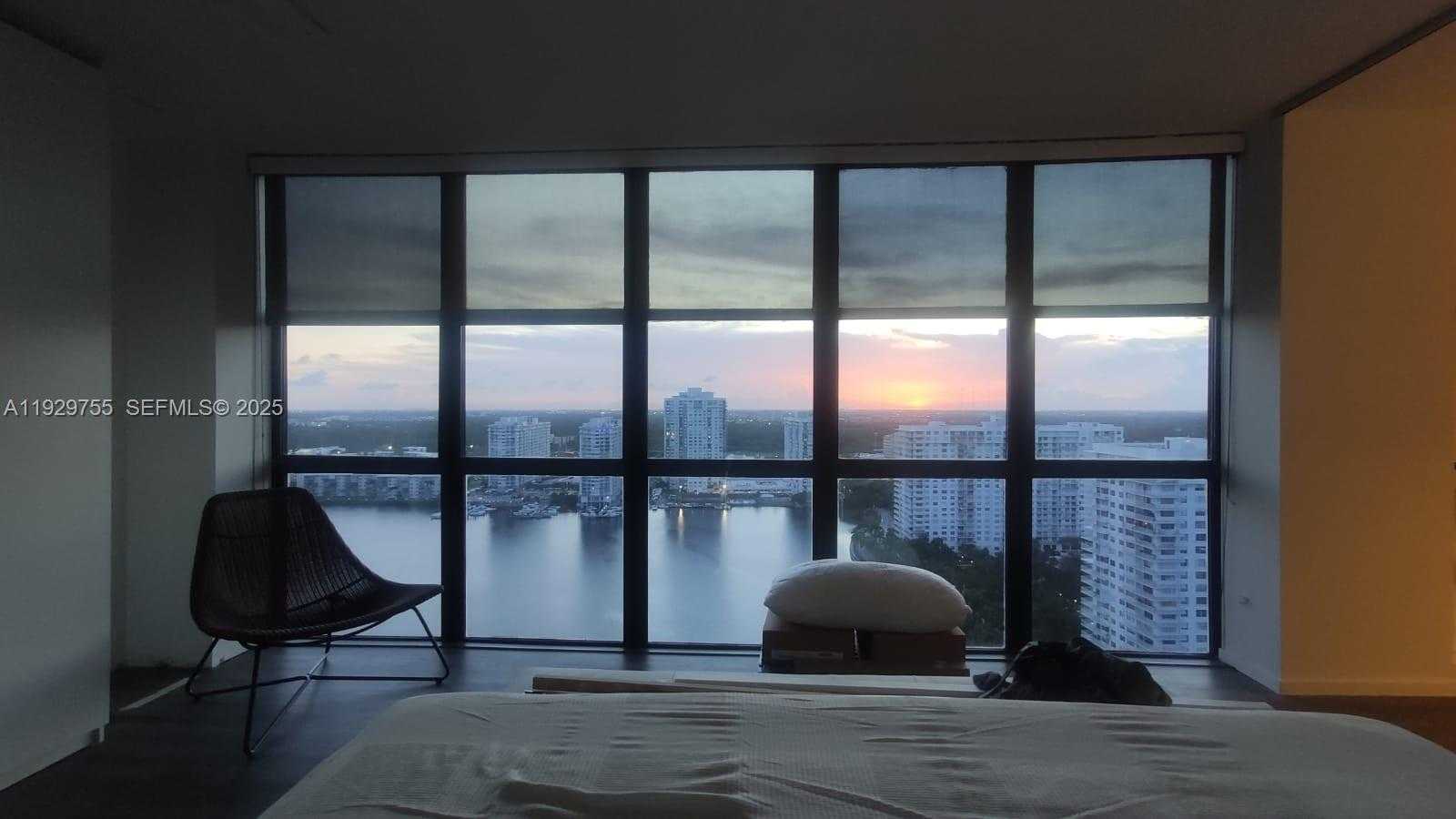 Small Image of 18181 NORTH EAST 31ST CT #2710, Aventura Number 27