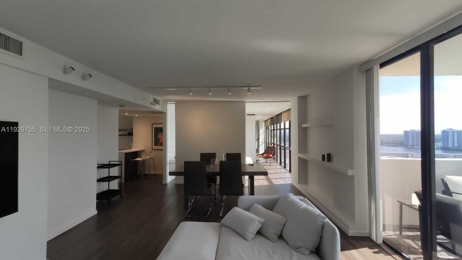 Small Image of 18181 NORTH EAST 31ST CT #2710, Aventura Number 28