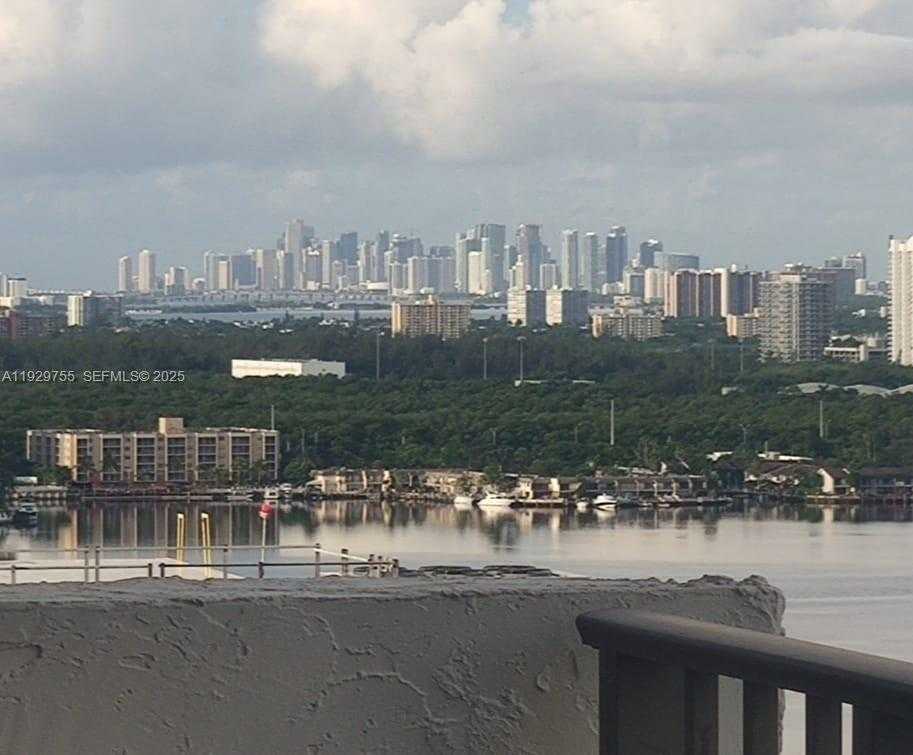 Small Image of 18181 NORTH EAST 31ST CT #2710, Aventura Number 29