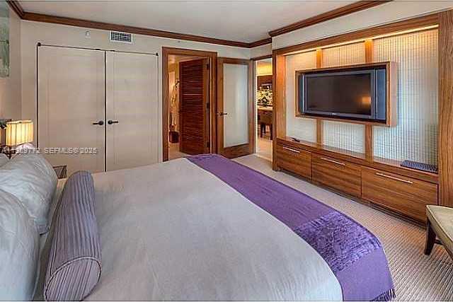 Small Image of 6801 COLLINS AVE #309, Miami Beach Number 10