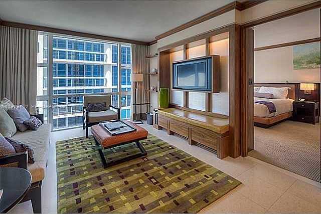 Small Image of 6801 COLLINS AVE #309, Miami Beach Number 17