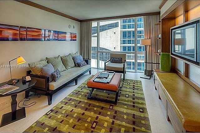 Small Image of 6801 COLLINS AVE #309, Miami Beach Number 22