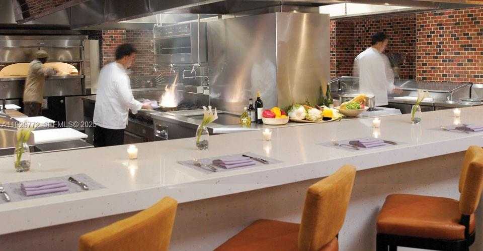 Small Image of 6801 COLLINS AVE #309, Miami Beach Number 28